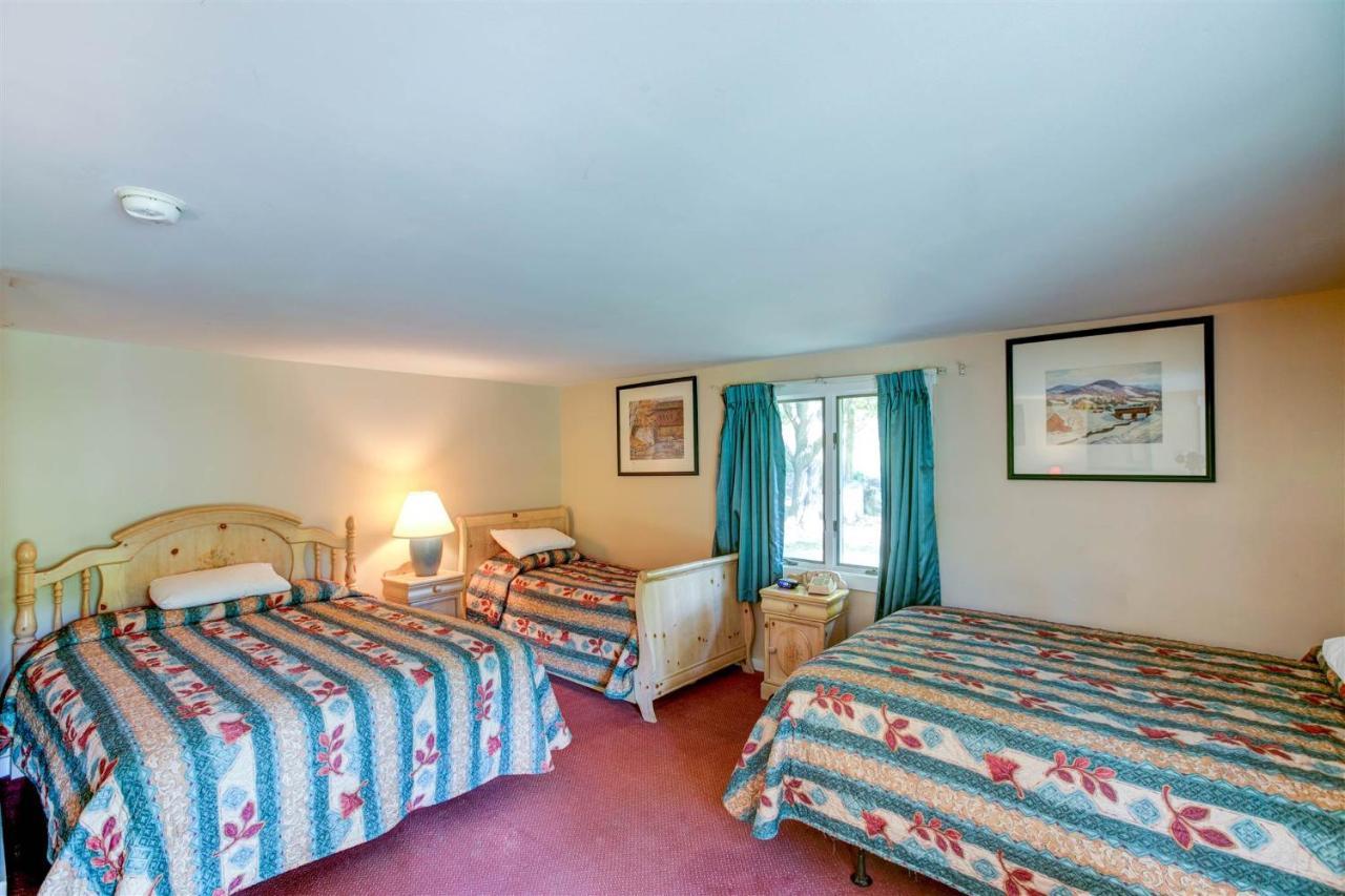 סטואו Mountaineer Inn מראה חיצוני תמונה