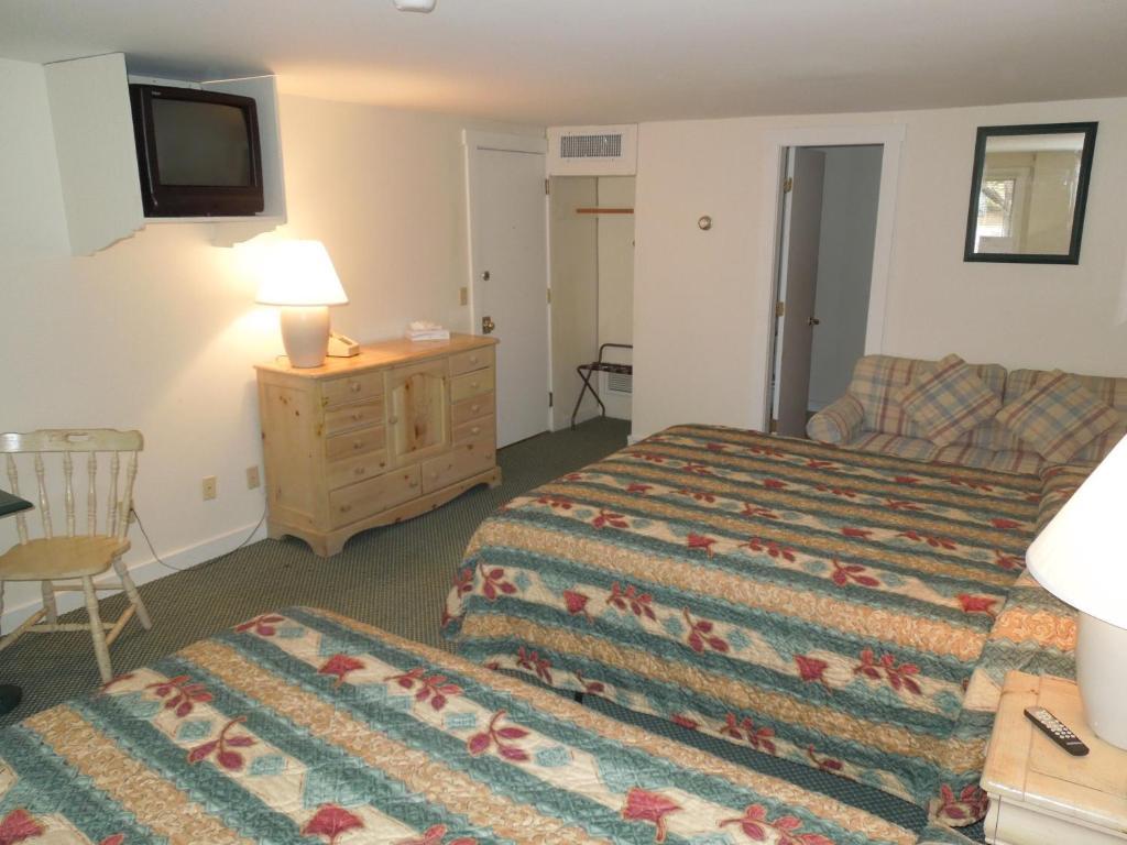 סטואו Mountaineer Inn חדר תמונה